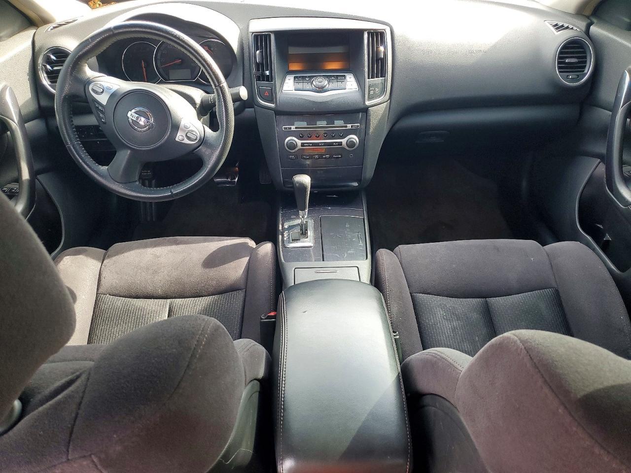 2014 NISSAN Maxima