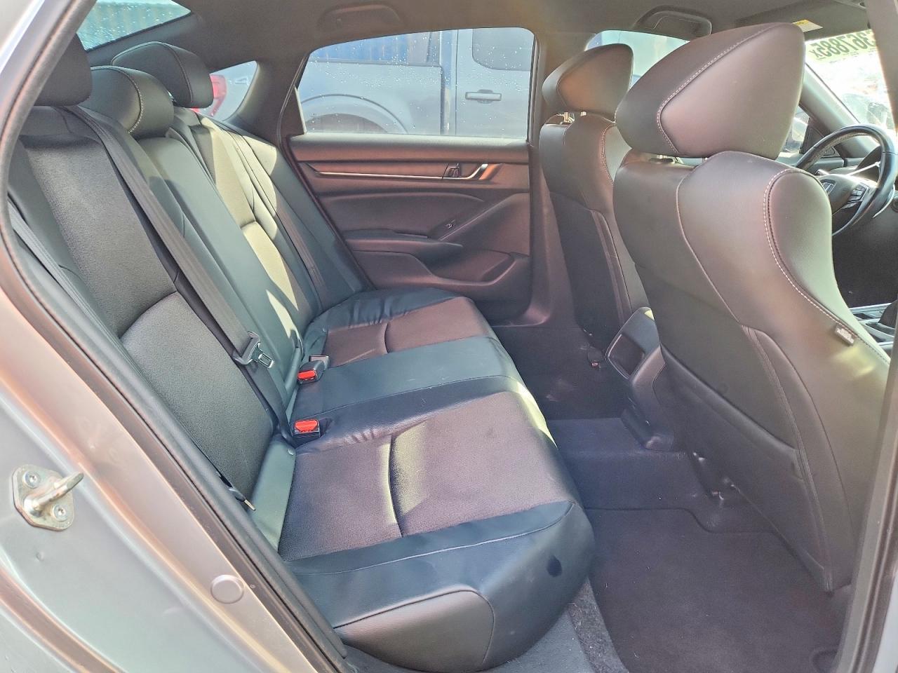 2018 HONDA ACCORD
