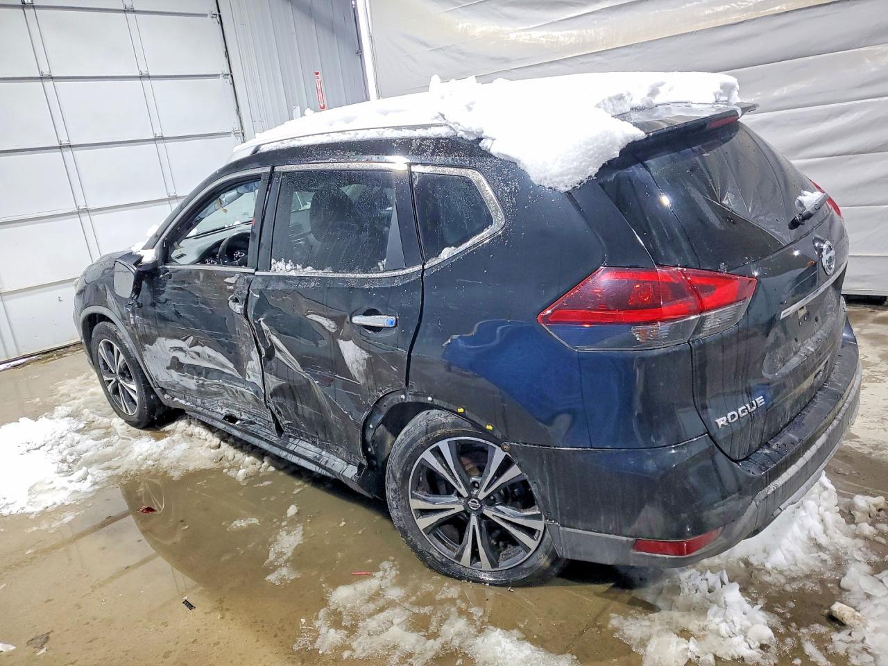 2018 NISSAN ROGUE