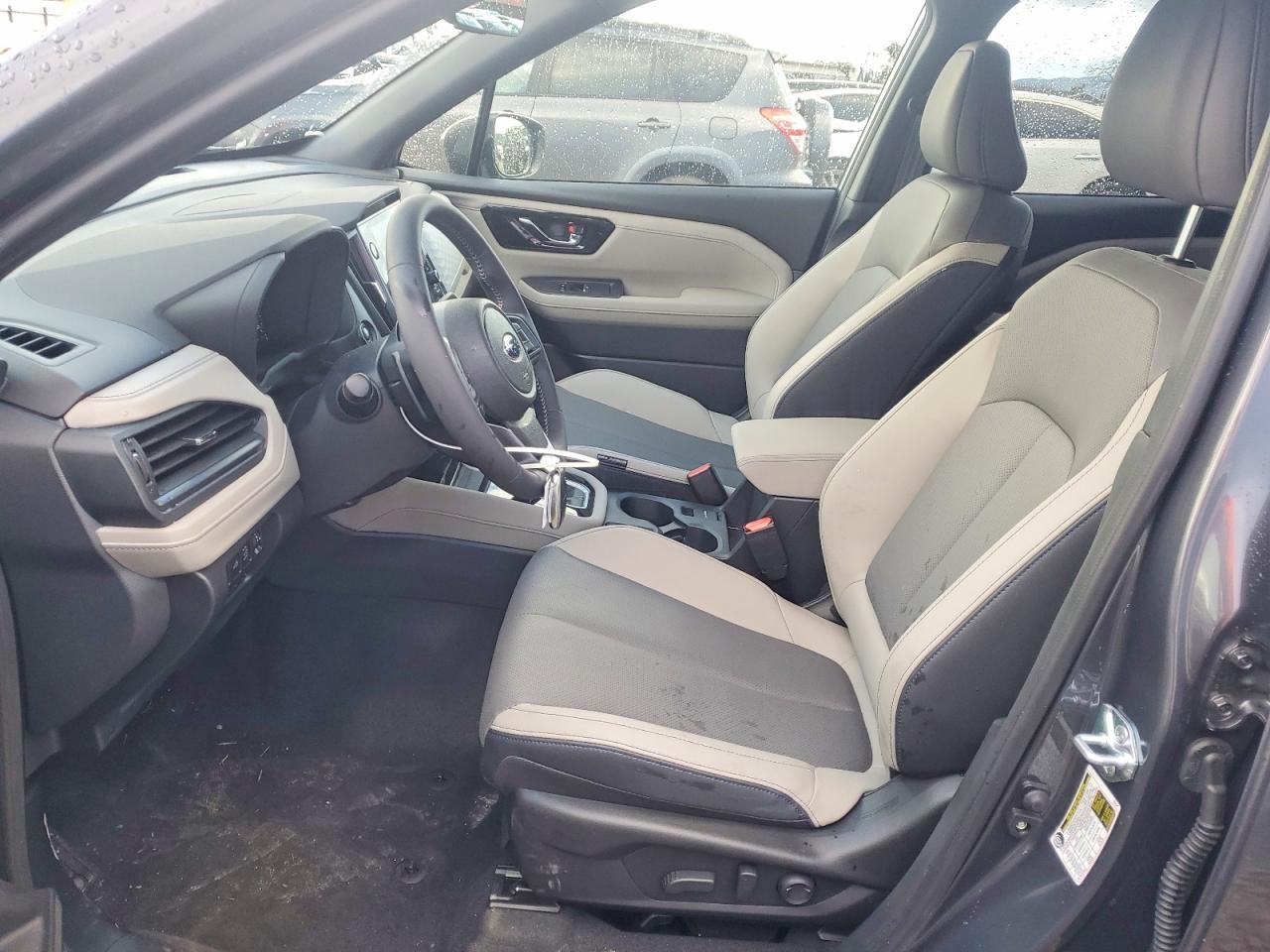 2025 SUBARU FORESTER