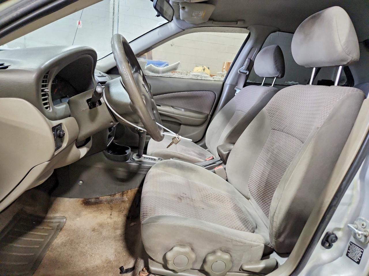 2005 NISSAN
