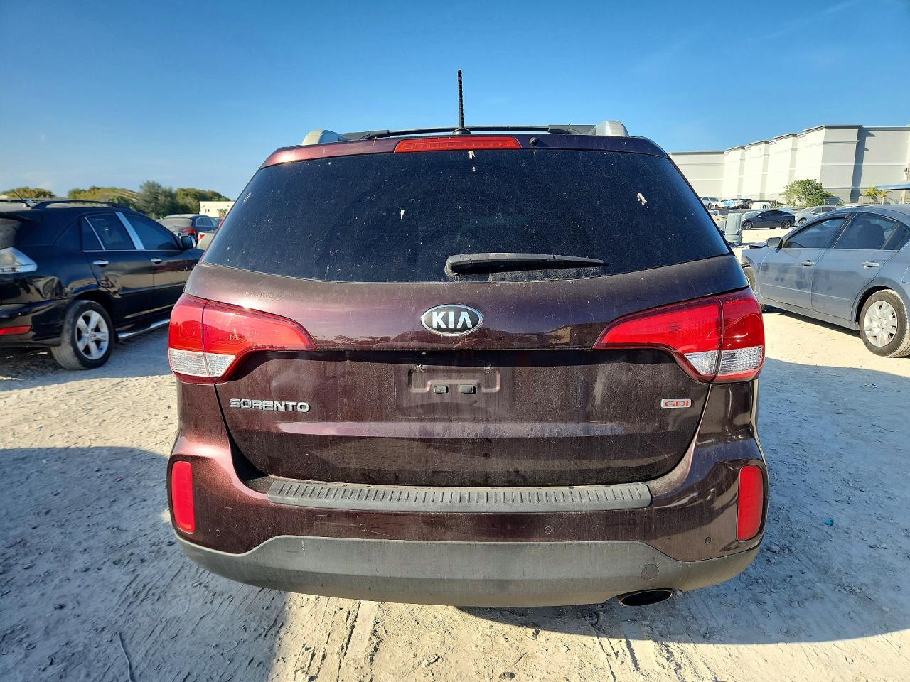 2014 KIA SORENTO