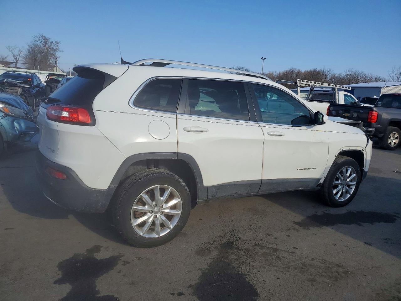 2016 JEEP CHEROKEE