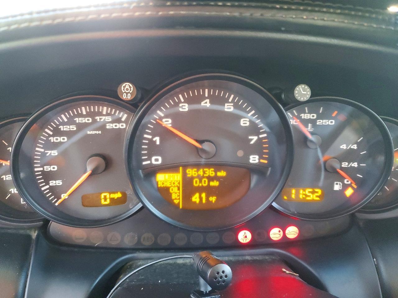 2002 PORSCHE 911