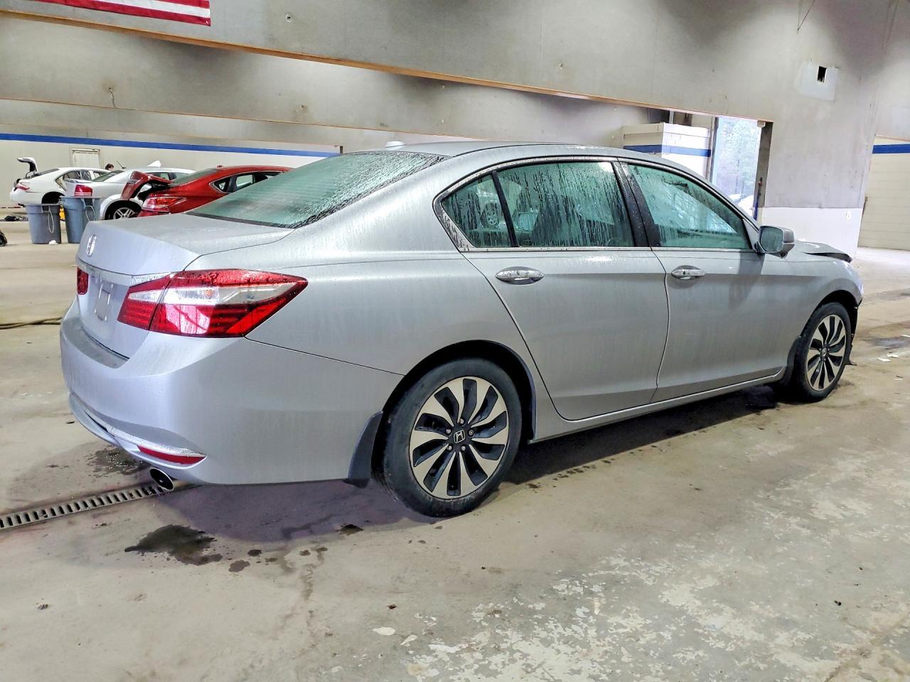 2016 HONDA ACCORD