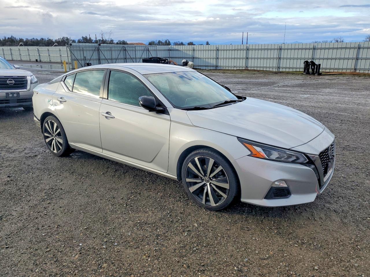 2020 NISSAN ALTIMA