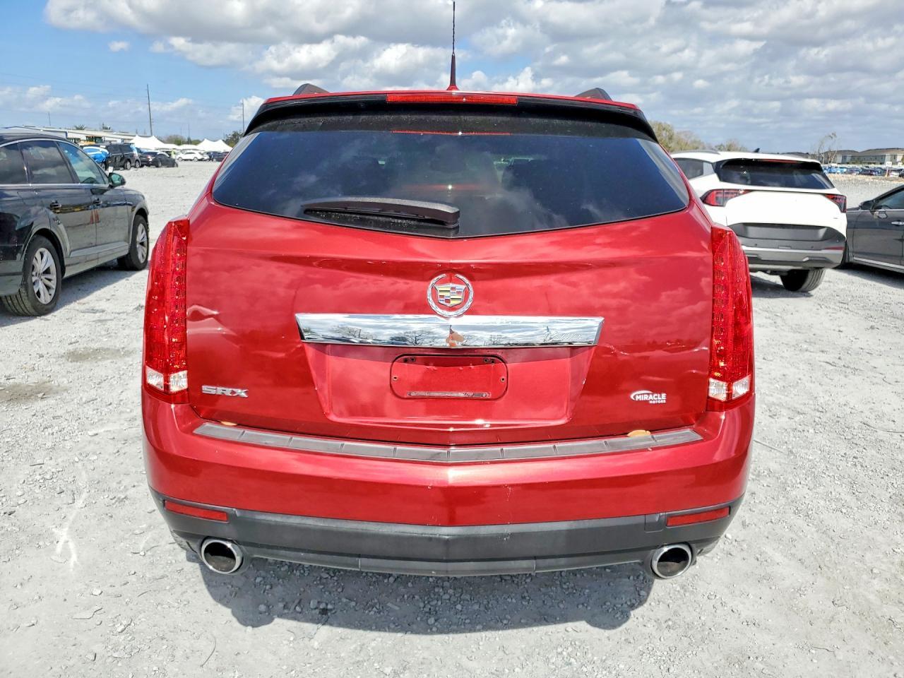 2010 CADILLAC SRX