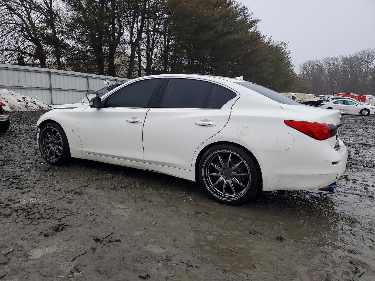 2014 INFINITI Q50