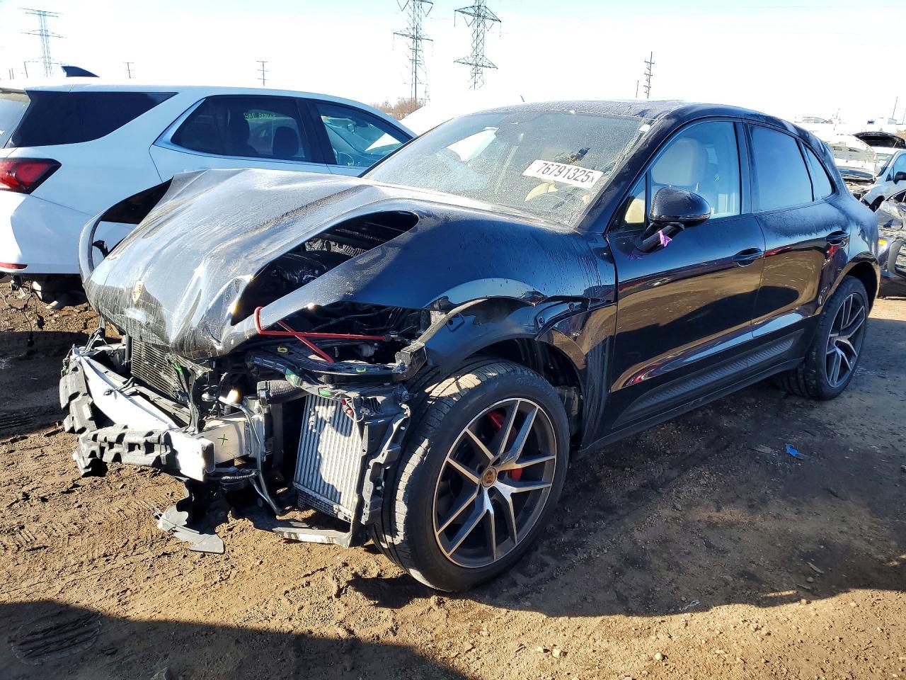2023 PORSCHE Macan