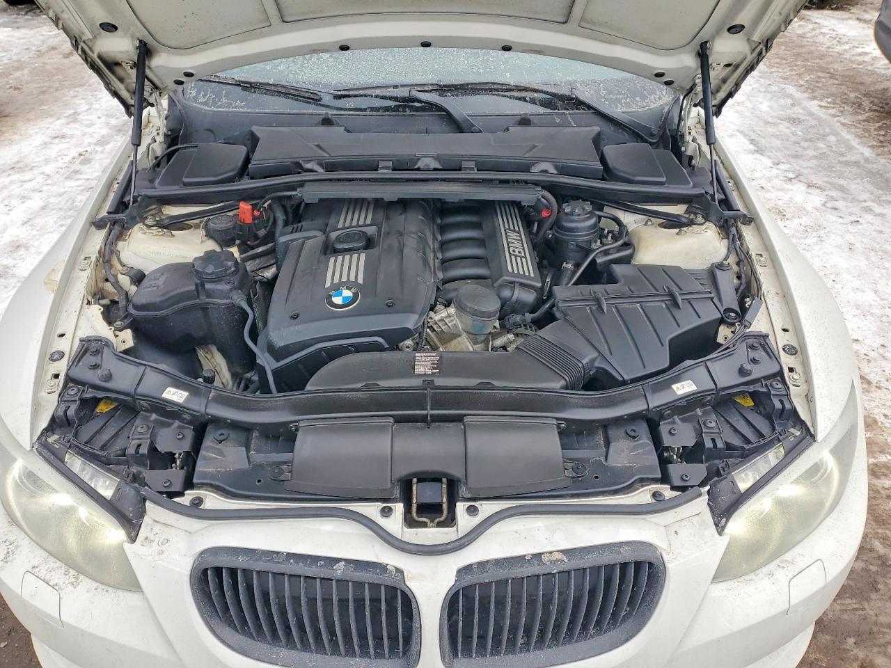 2011 BMW 3 SERIES