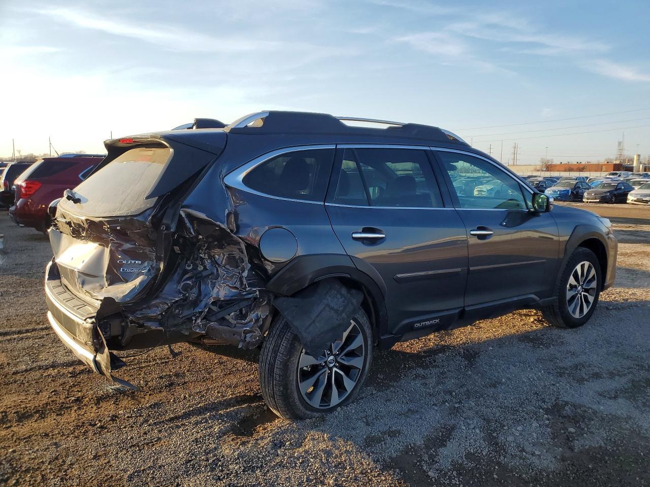2025 SUBARU Outback