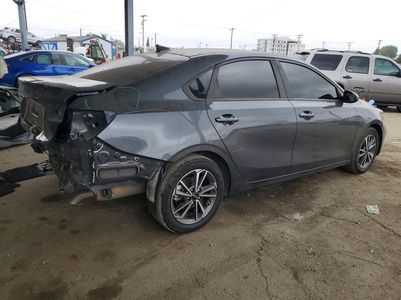 2022 KIA FORTE