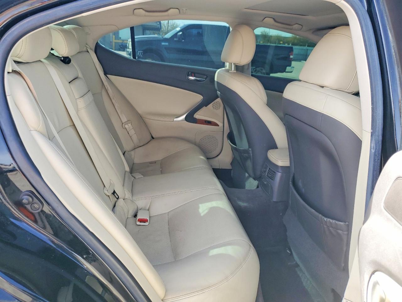 2009 LEXUS IS 250