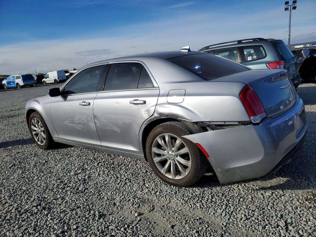 2017 CHRYSLER 300