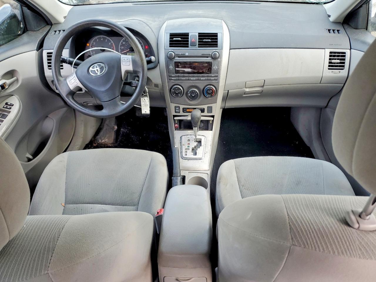 2011 TOYOTA COROLLA