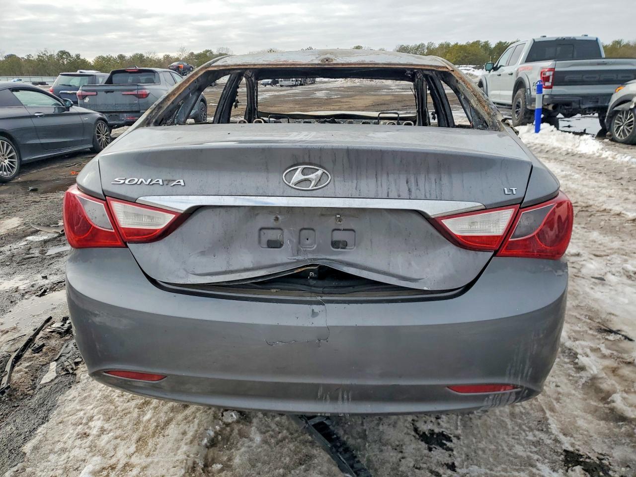 2011 HYUNDAI SONATA