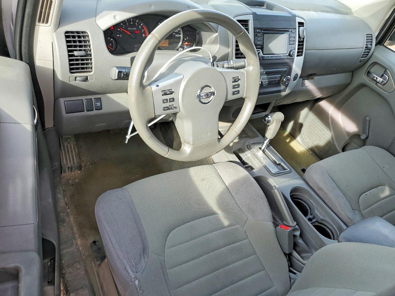 2017 NISSAN Frontier