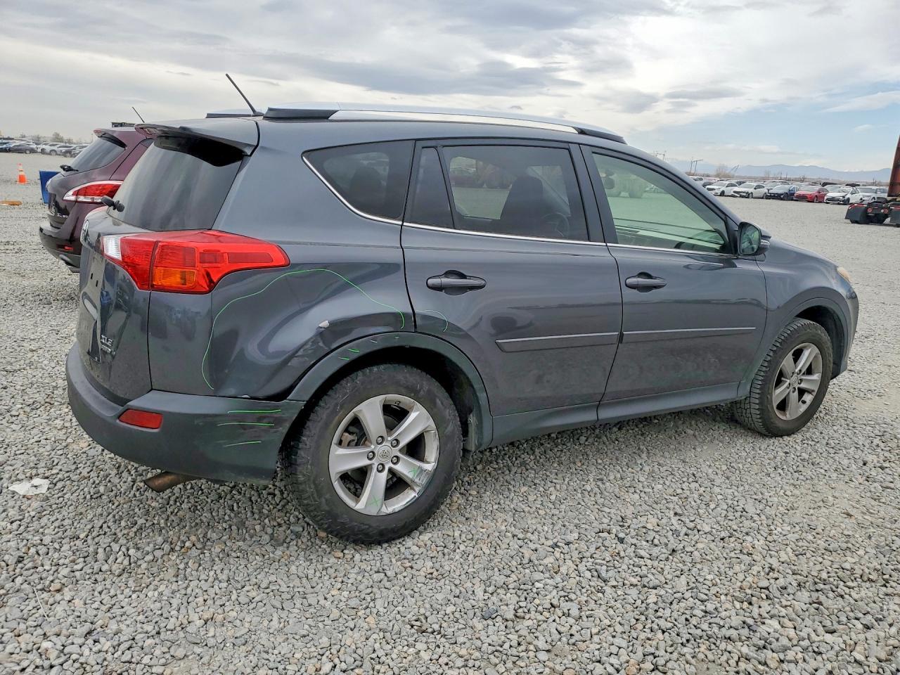 2013 TOYOTA RAV4