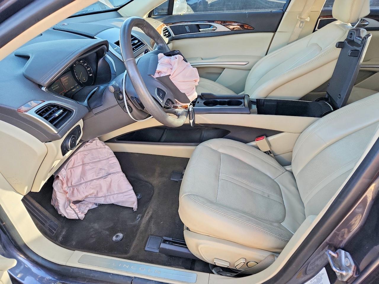 2013 LINCOLN MKZ