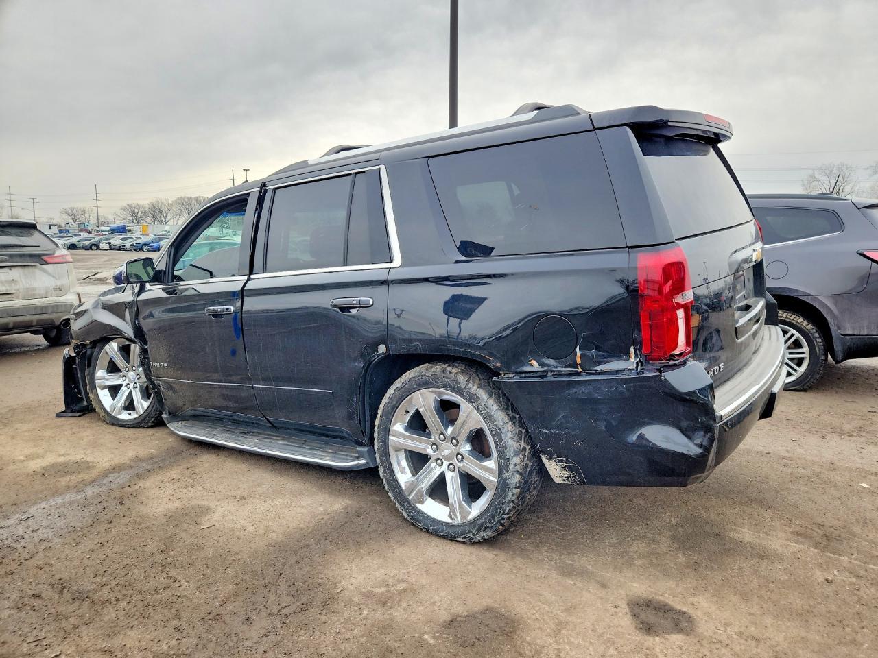 2017 CHEVROLET Tahoe