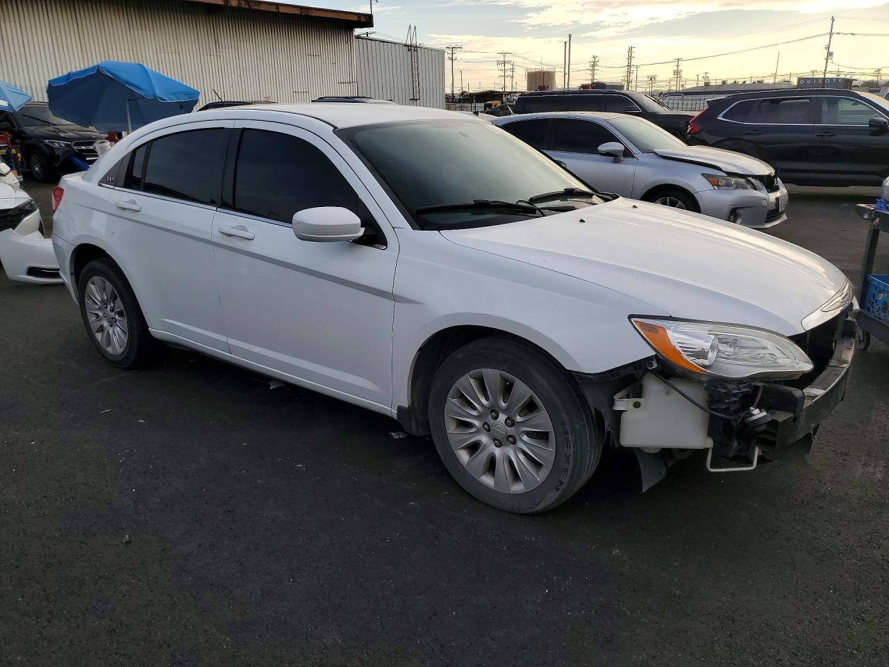 2014 CHRYSLER 200