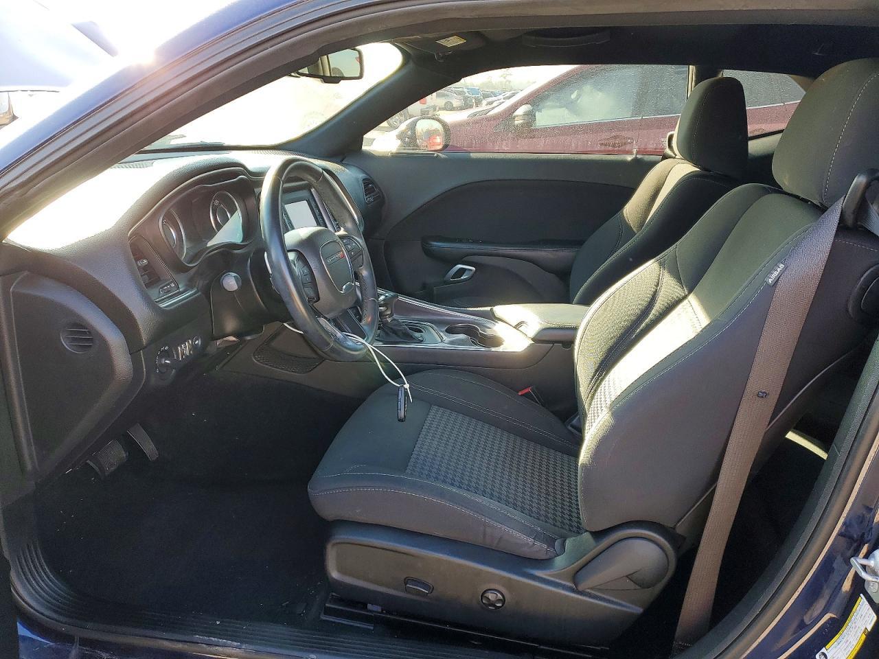 2015 DODGE Challenger
