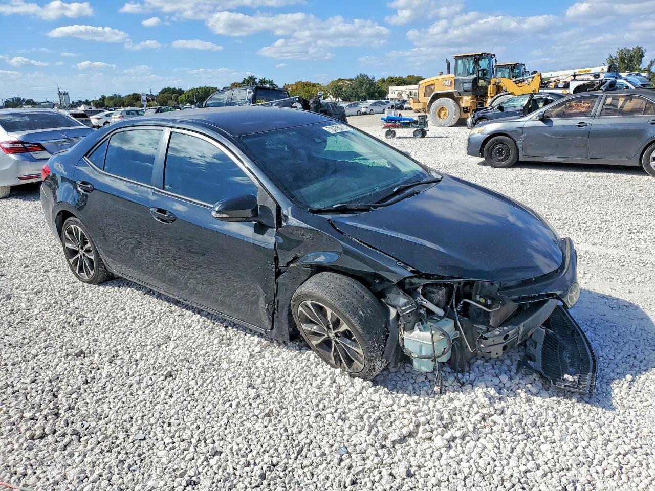 2018 TOYOTA COROLLA