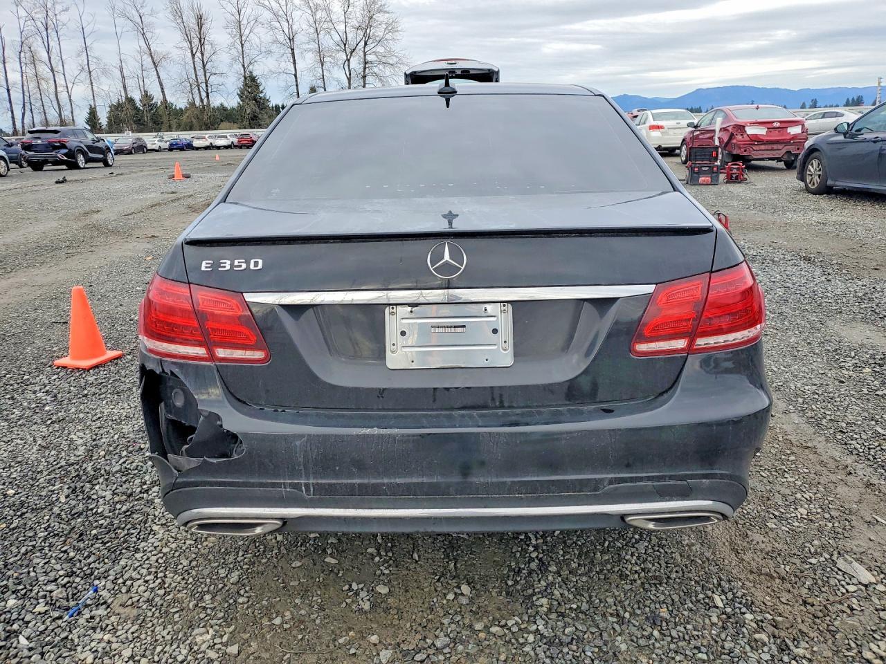 2014 MERCEDES-BENZ E-Class