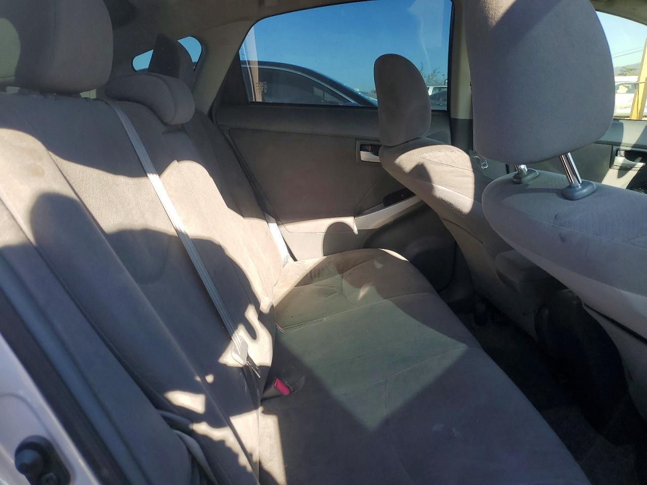 2010 TOYOTA PRIUS