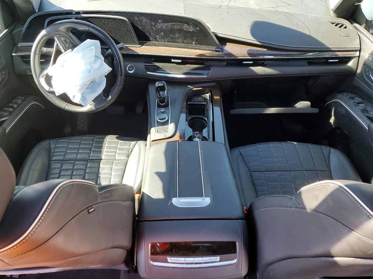 2023 CADILLAC Escalade ESV