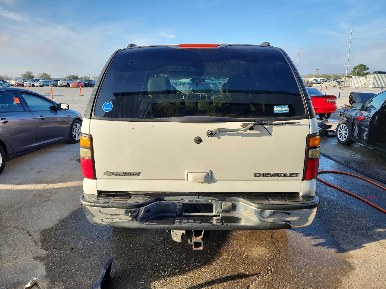 2004 CHEVROLET Tahoe