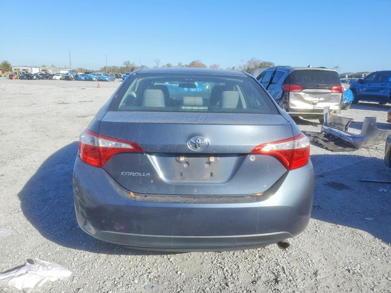 2015 TOYOTA COROLLA