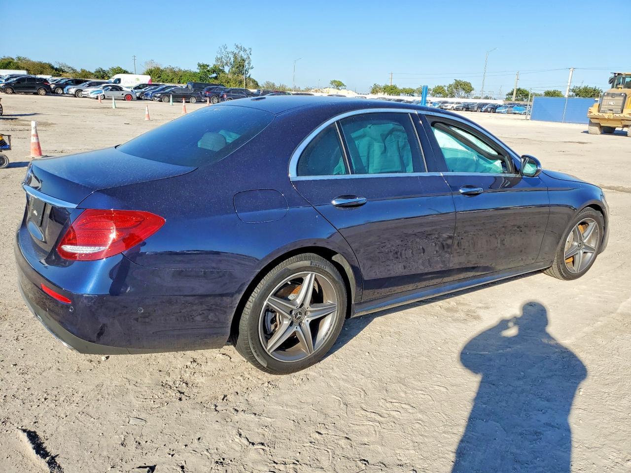 2020 MERCEDES-BENZ E-Class