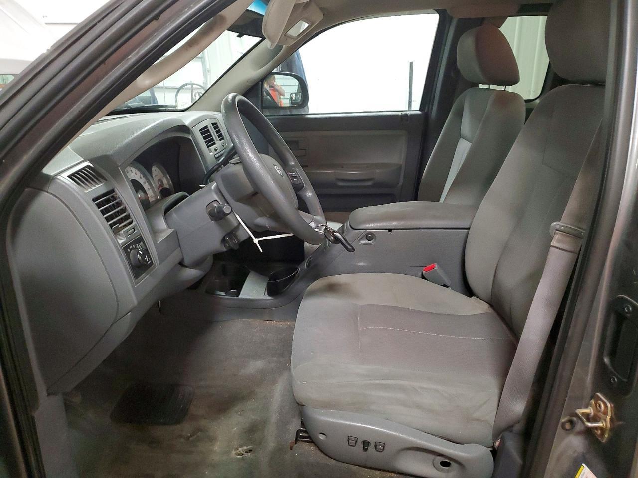 2006 DODGE Dakota