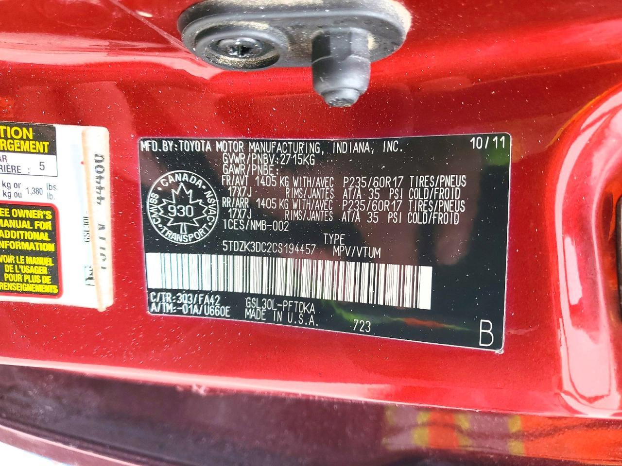 2012 TOYOTA SIENNA