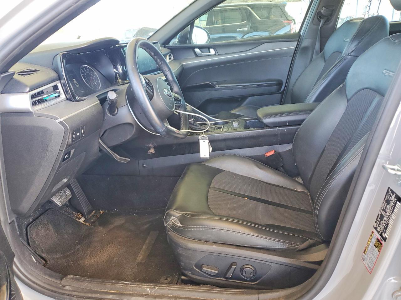 2021 KIA K5