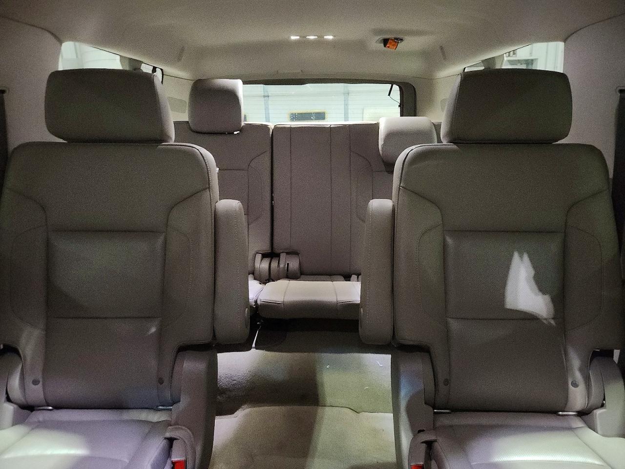 2017 CHEVROLET Suburban