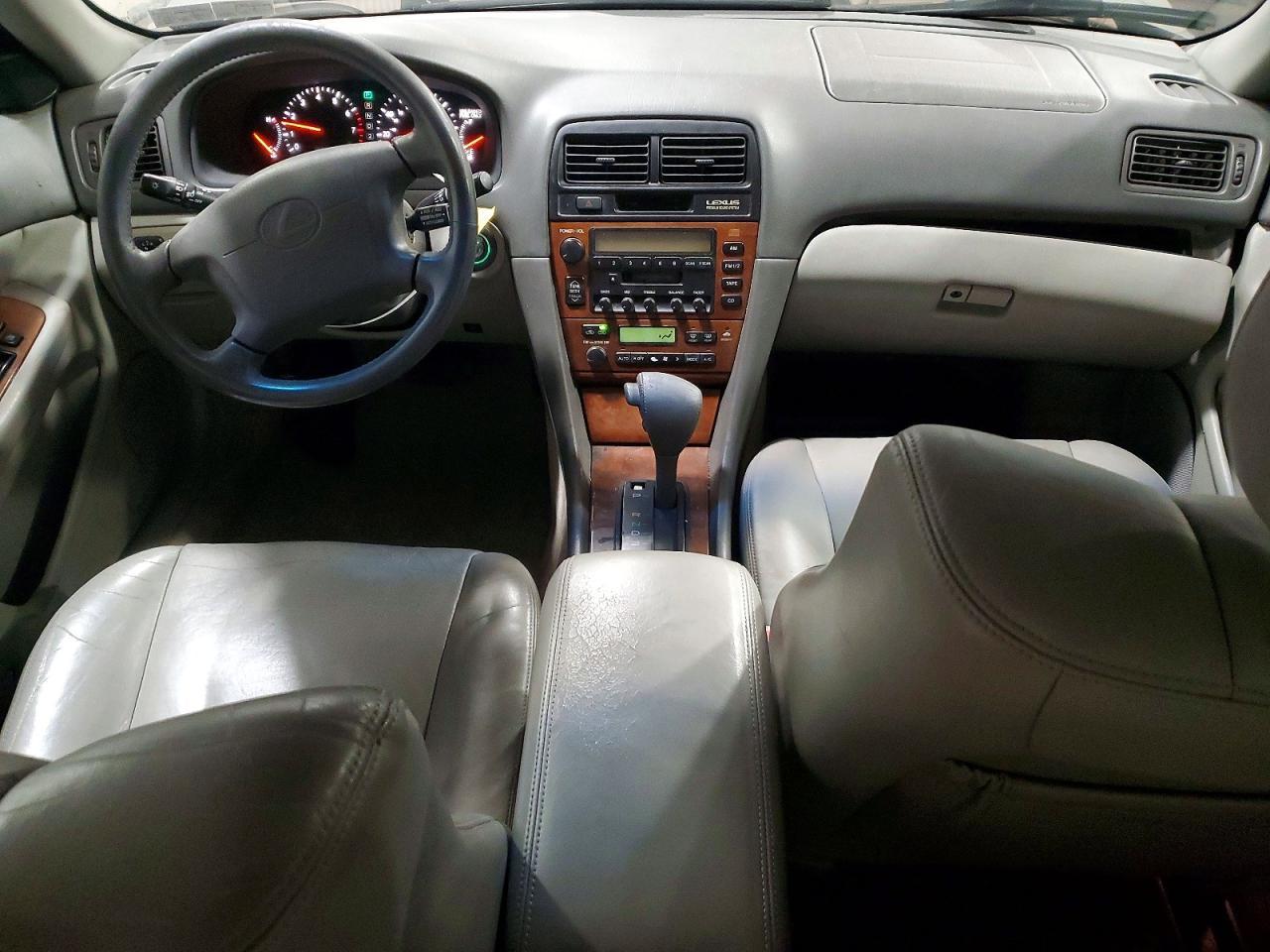 2000 LEXUS Es 300