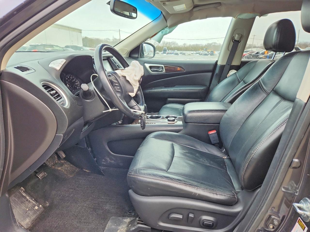2013 NISSAN PATHFINDER