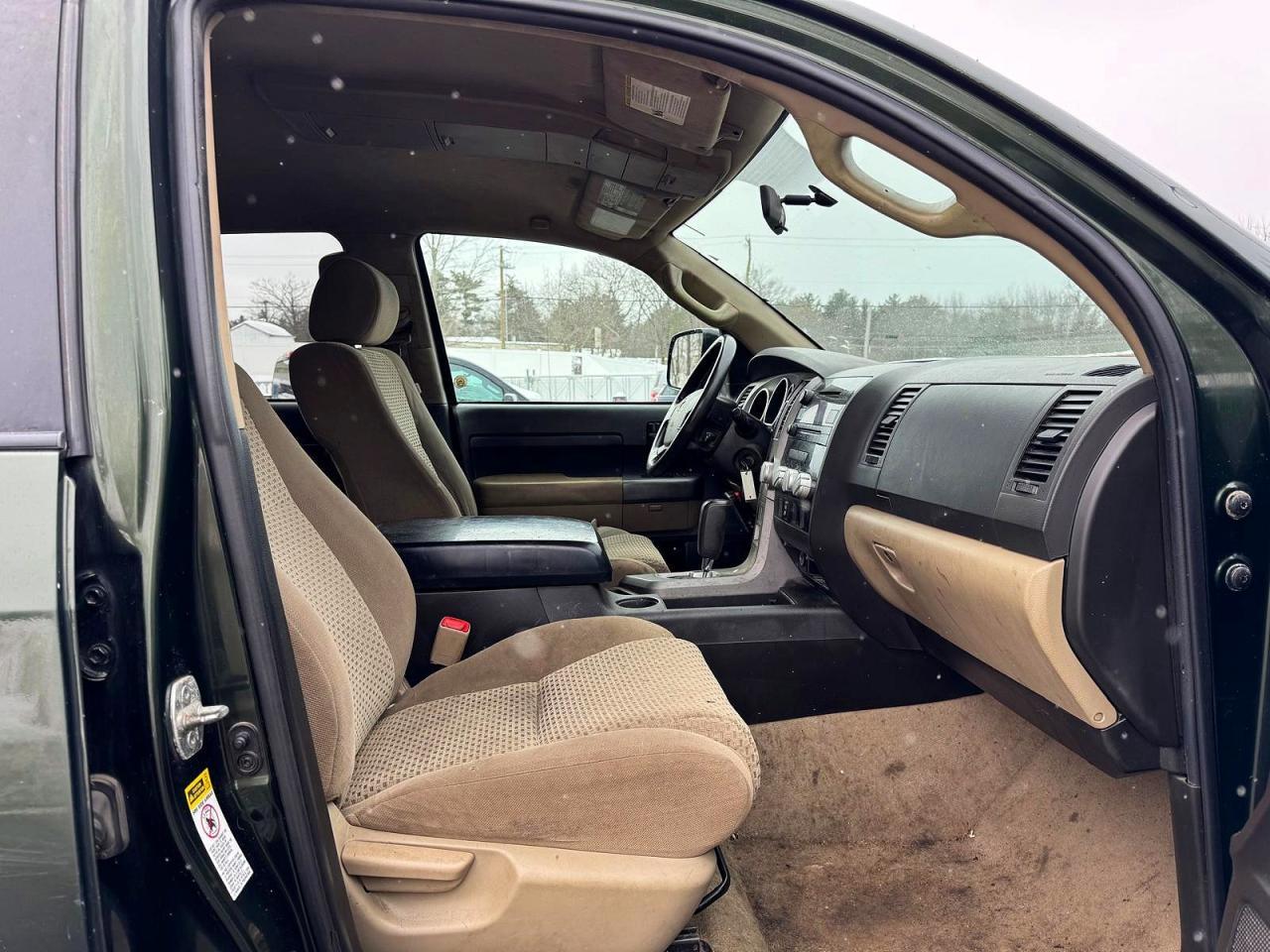 2011 TOYOTA TUNDRA