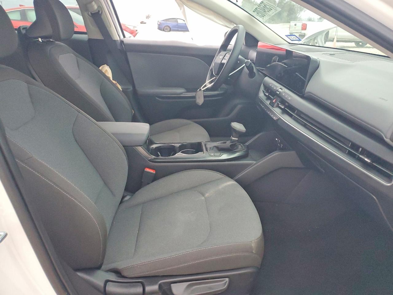 2025 KIA K4