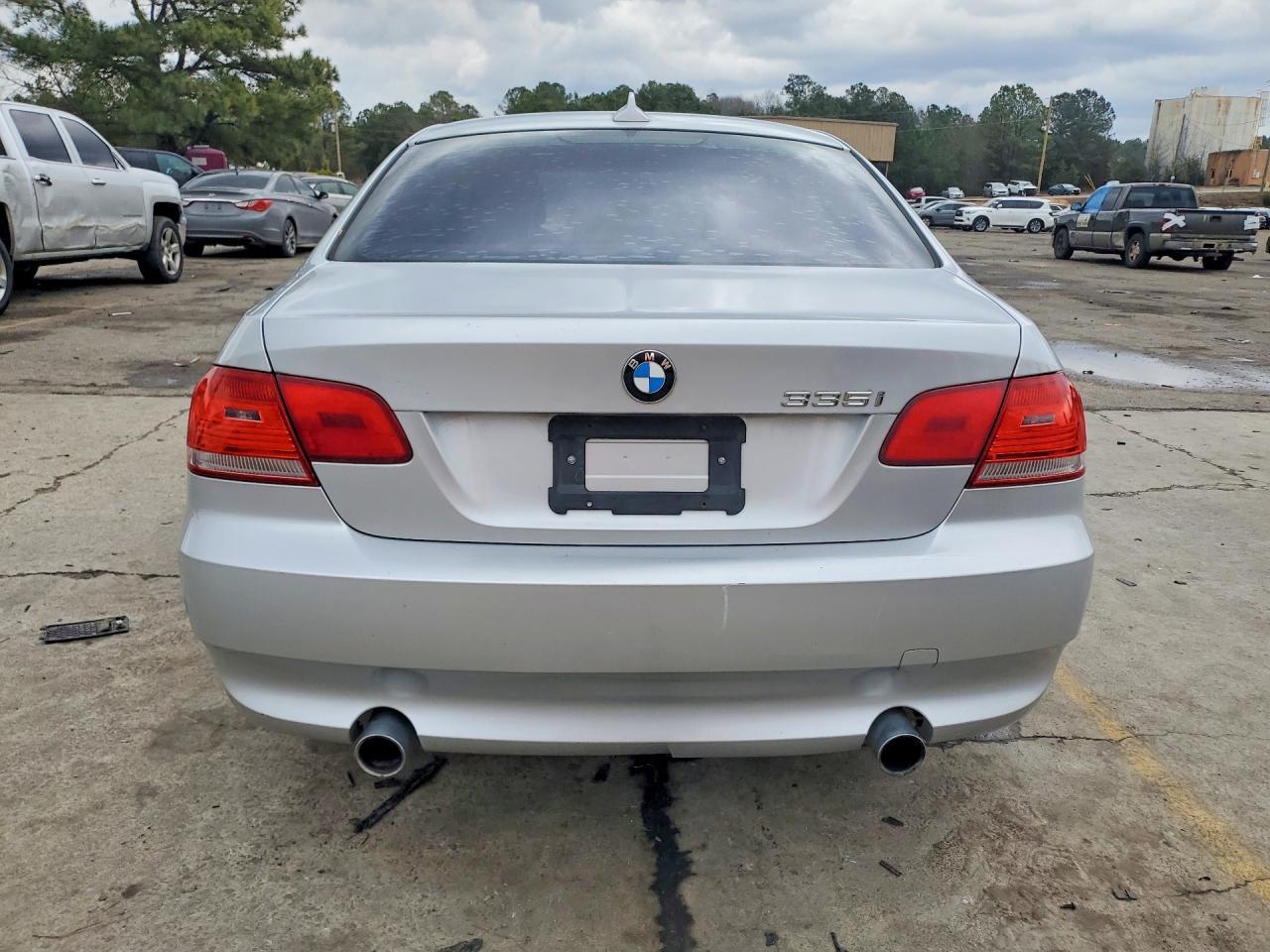 2010 BMW 3 SERIES