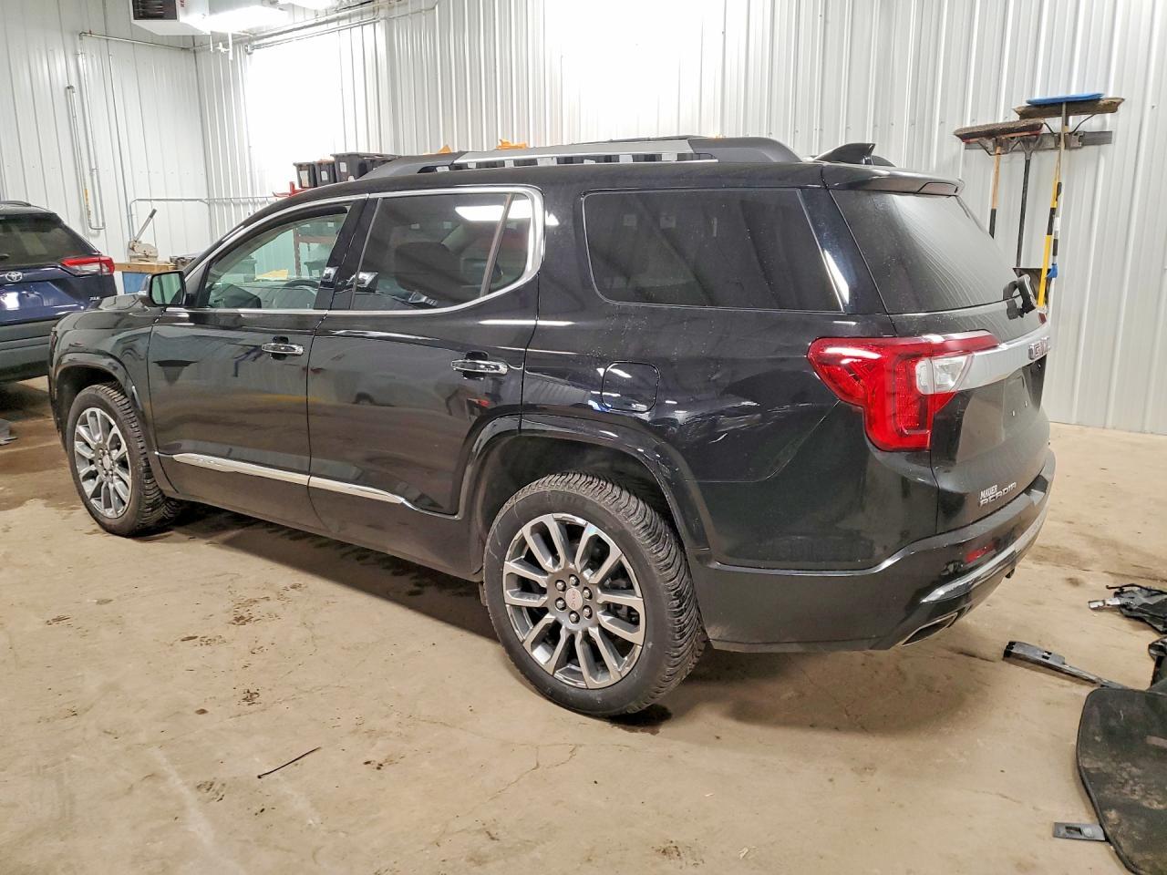 2022 GMC ACADIA