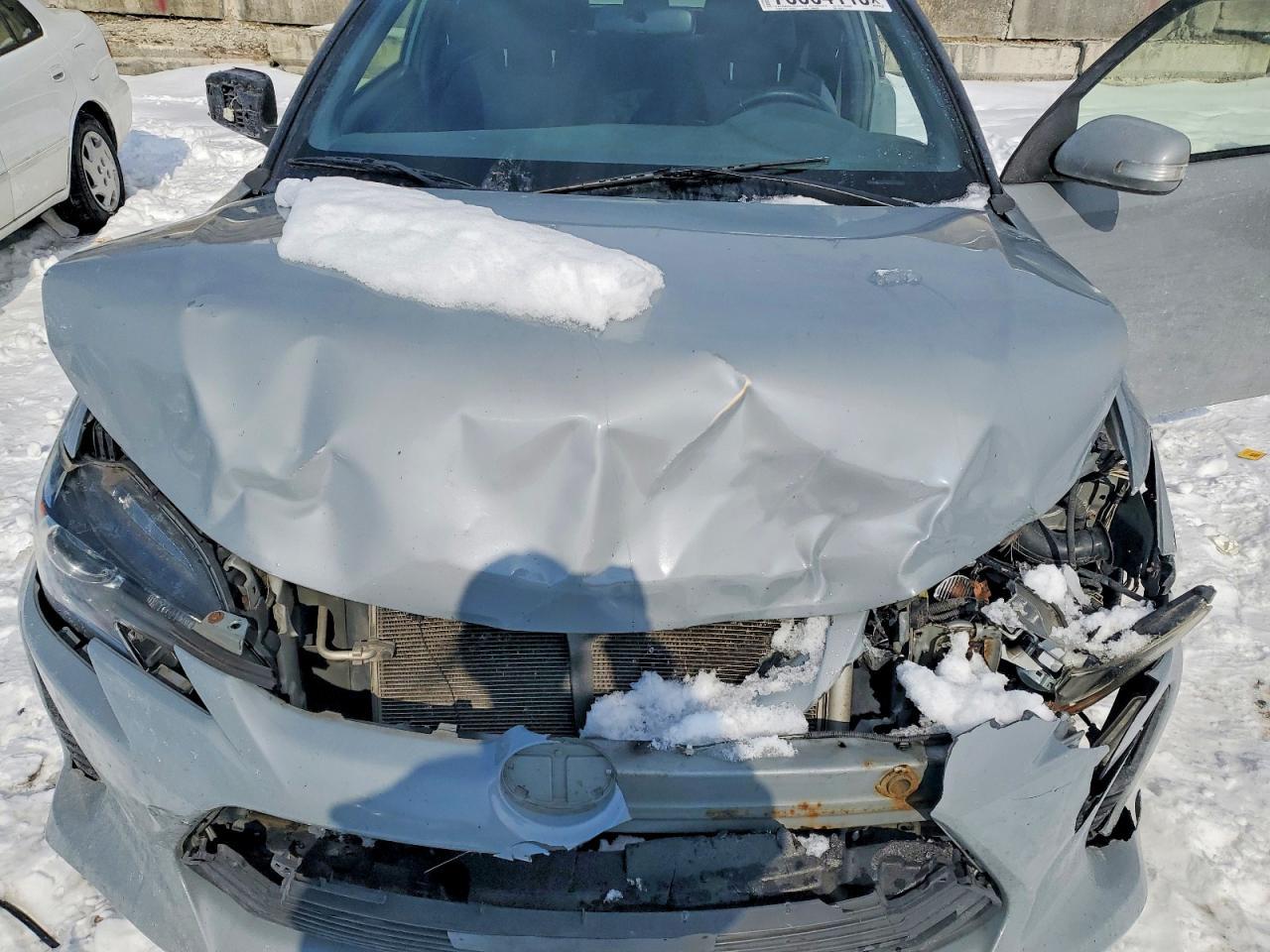 2015 TOYOTA SCION