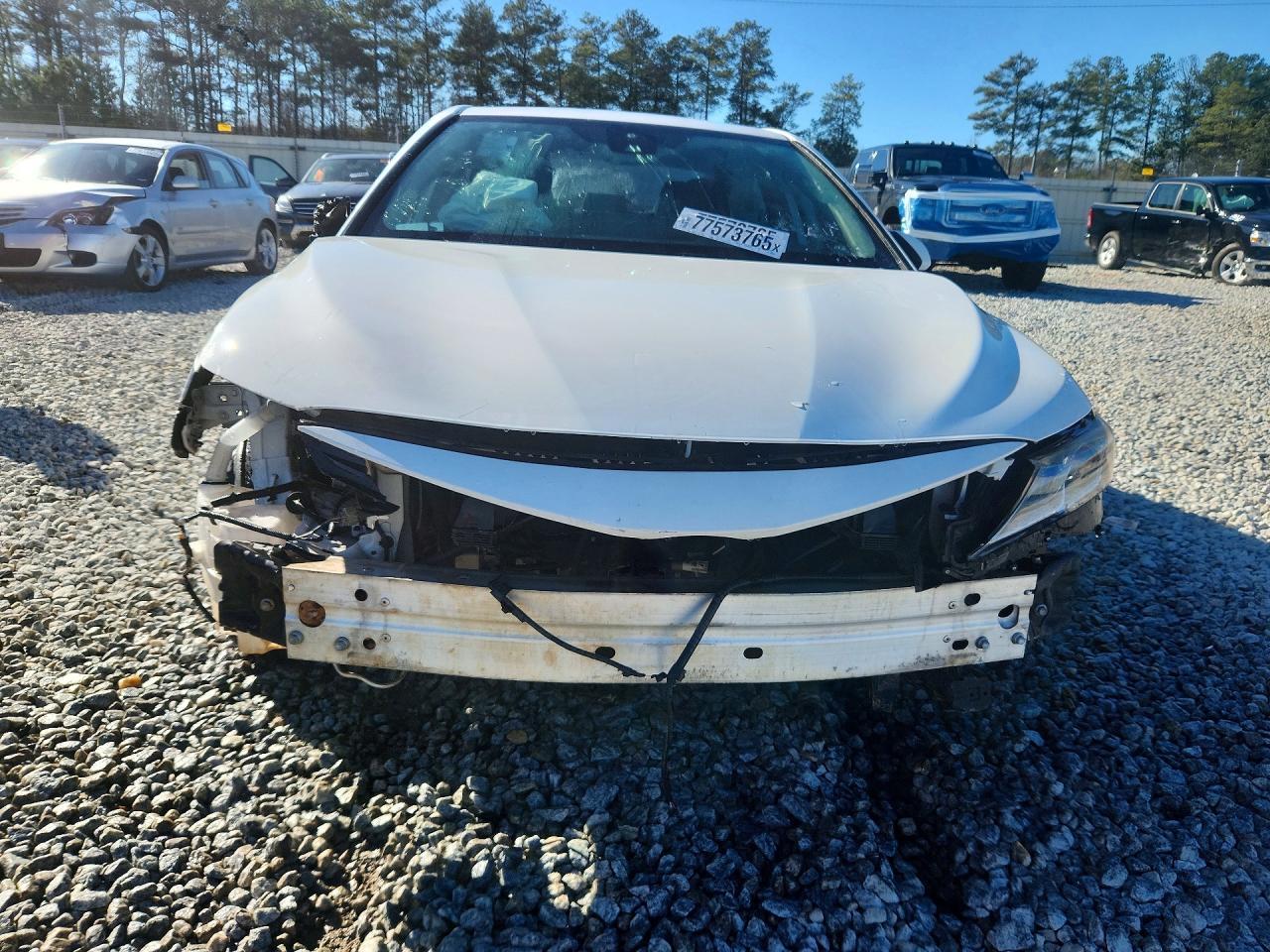 2019 TOYOTA CAMRY