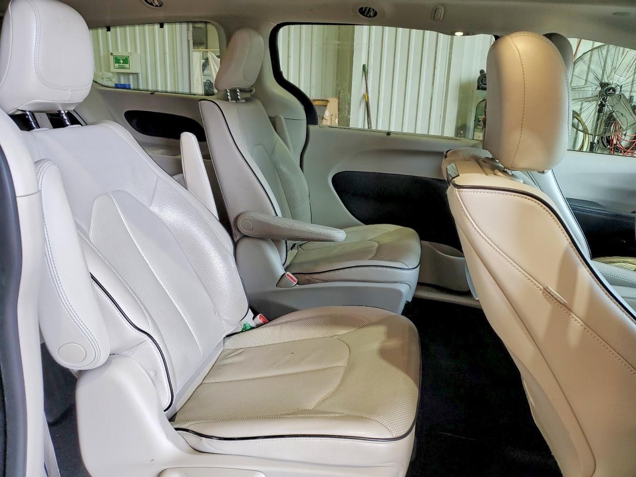 2020 CHRYSLER Pacifica