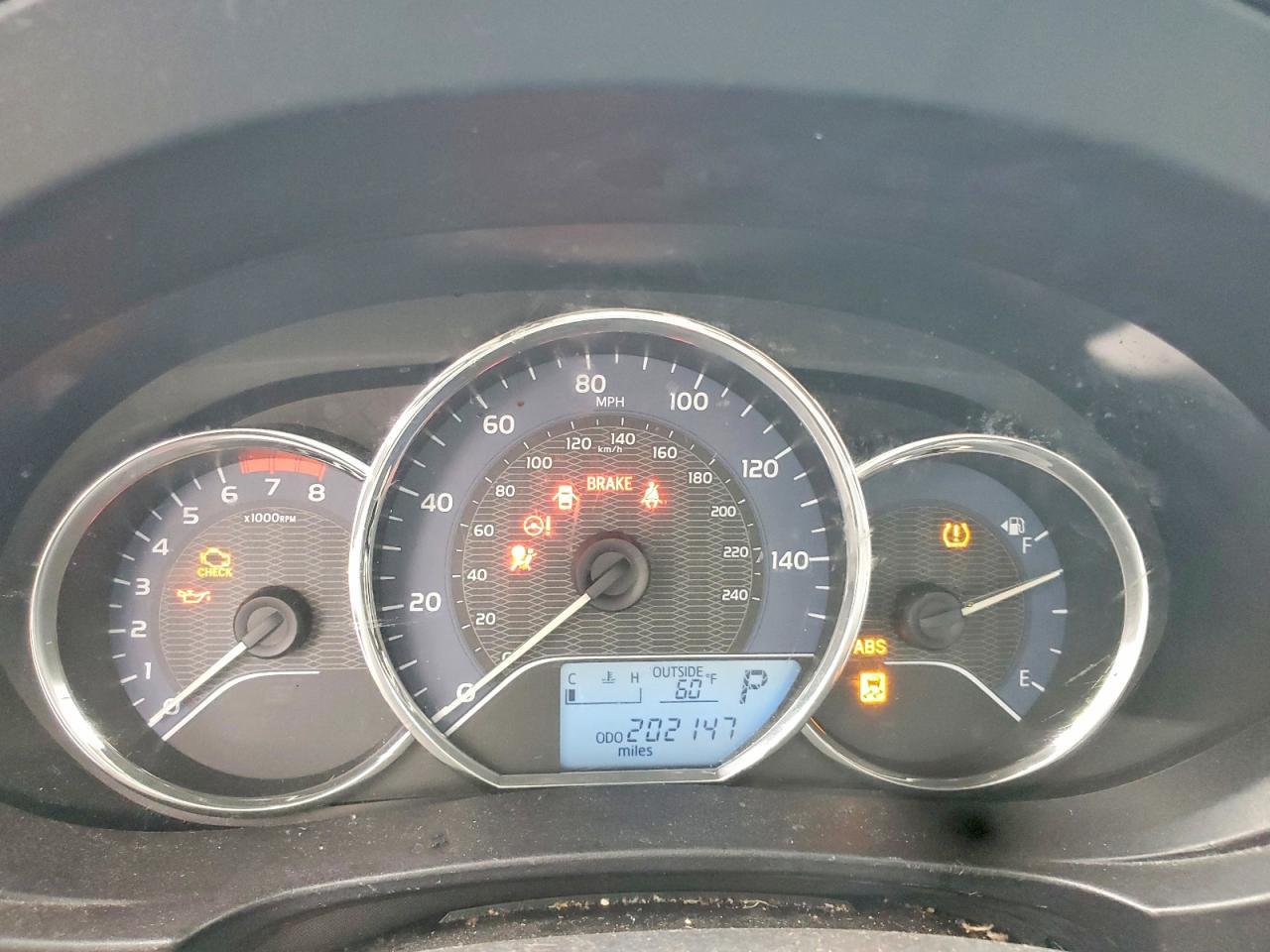 2014 TOYOTA COROLLA