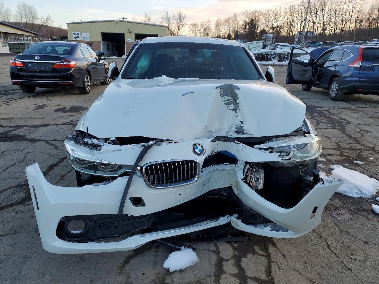 2016 BMW 3 SERIES