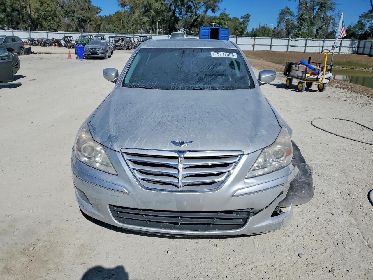 2011 HYUNDAI GENESIS