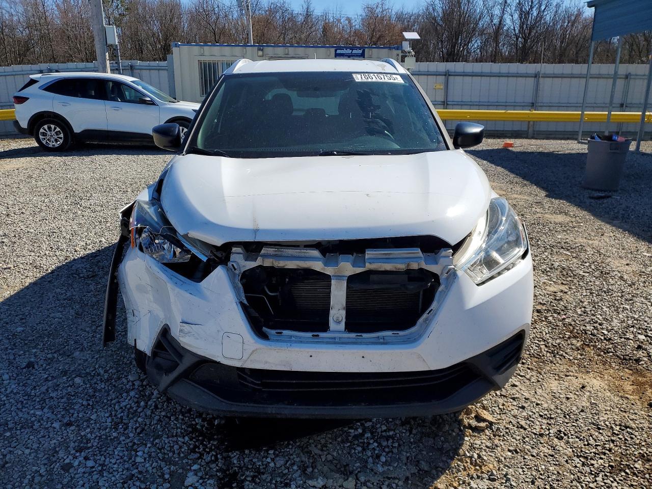 2019 NISSAN KICKS